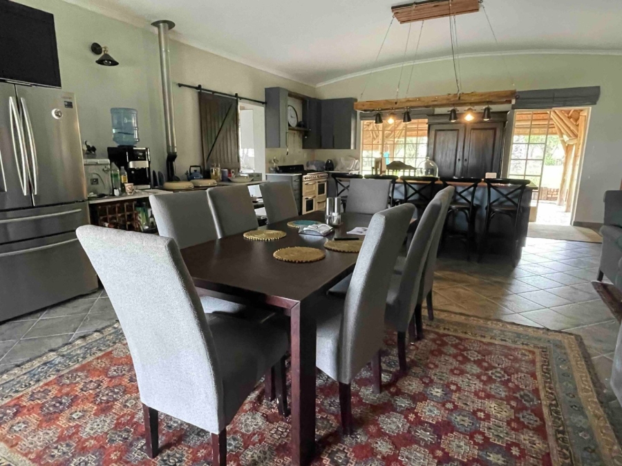 5 Bedroom Property for Sale in Oranjeville Free State